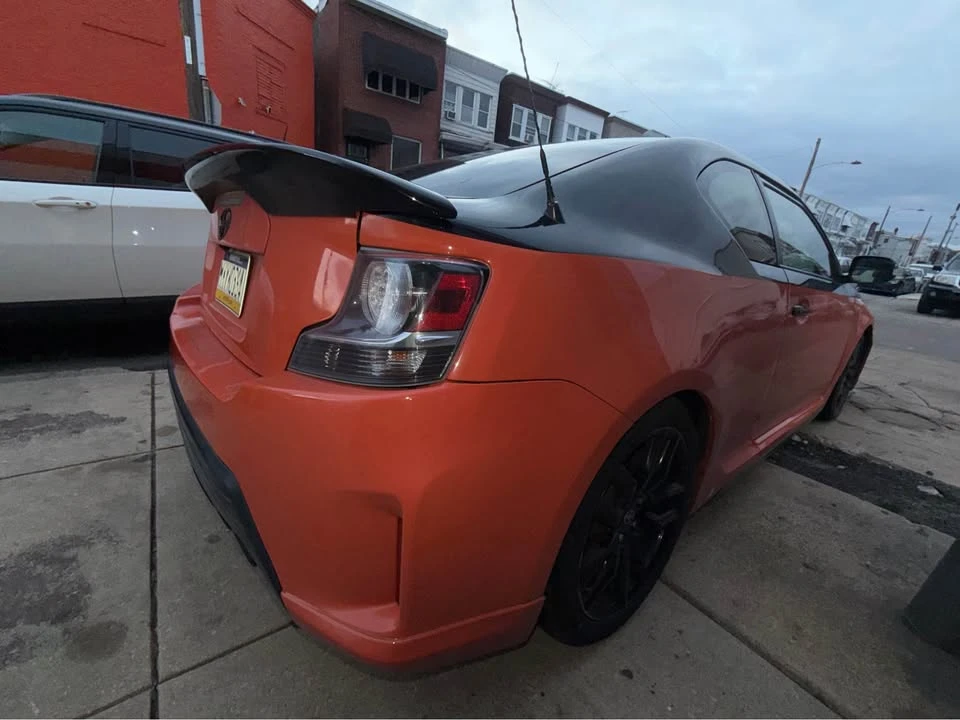 2015 Scion tC - Image 5 of 18