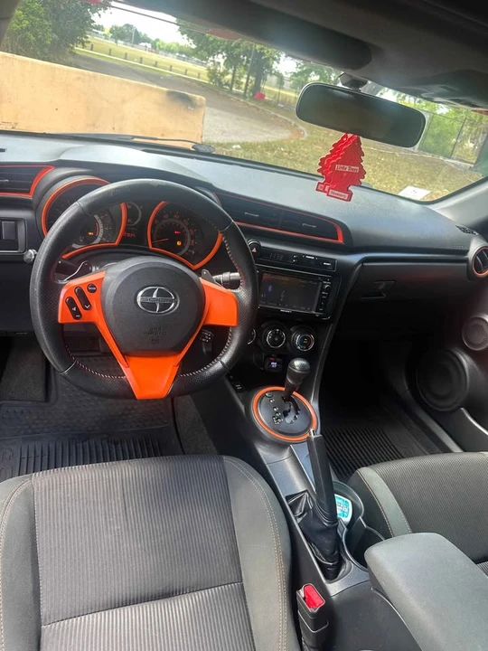 2015 Scion tC - Image 6 of 7