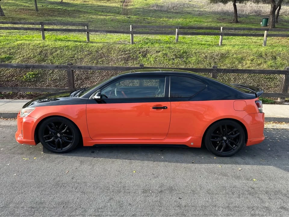 2015 Scion tC - Image 9 of 20