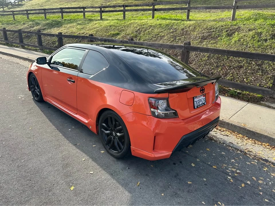 2015 Scion tC - Image 10 of 20