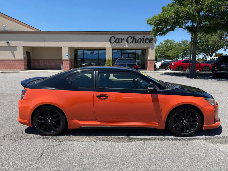2015 Scion tC - Image 2 of 18