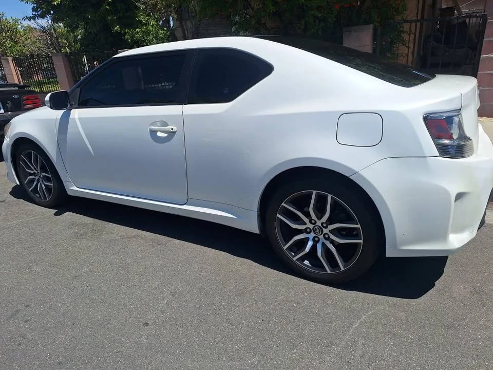 2015 Scion tC - Image 4 of 10