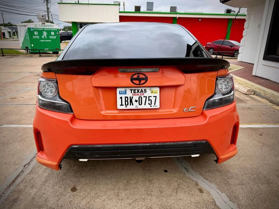 2015 Scion tC - Image 9 of 19