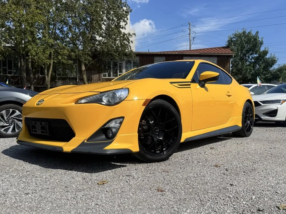 2015 Scion FR-S - Image 10 of 15