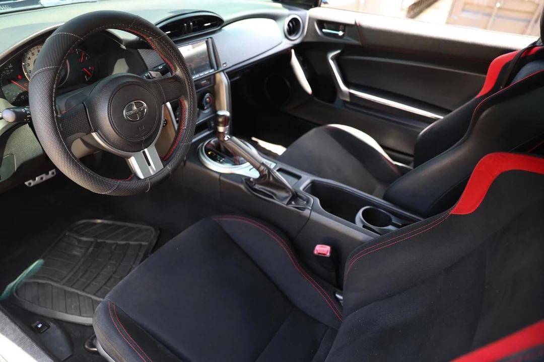 2015 Scion FR-S - Image 4 of 31