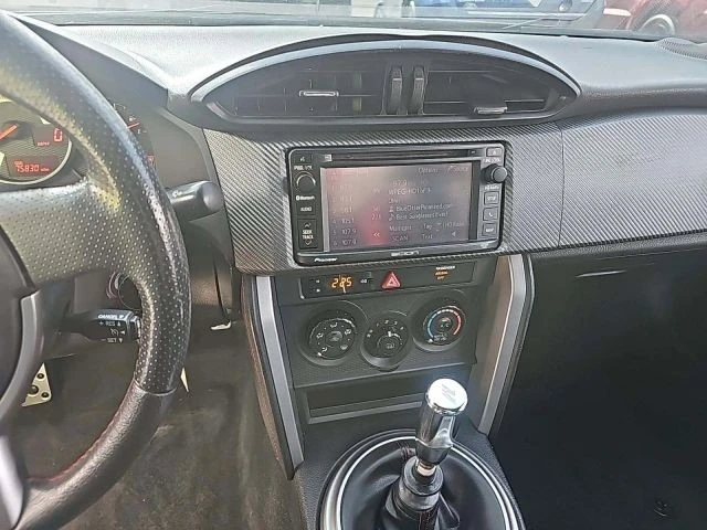 2015 Scion FR-S - Image 6 of 13