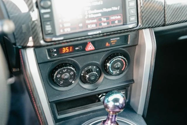2015 Scion FR-S - Image 14 of 31