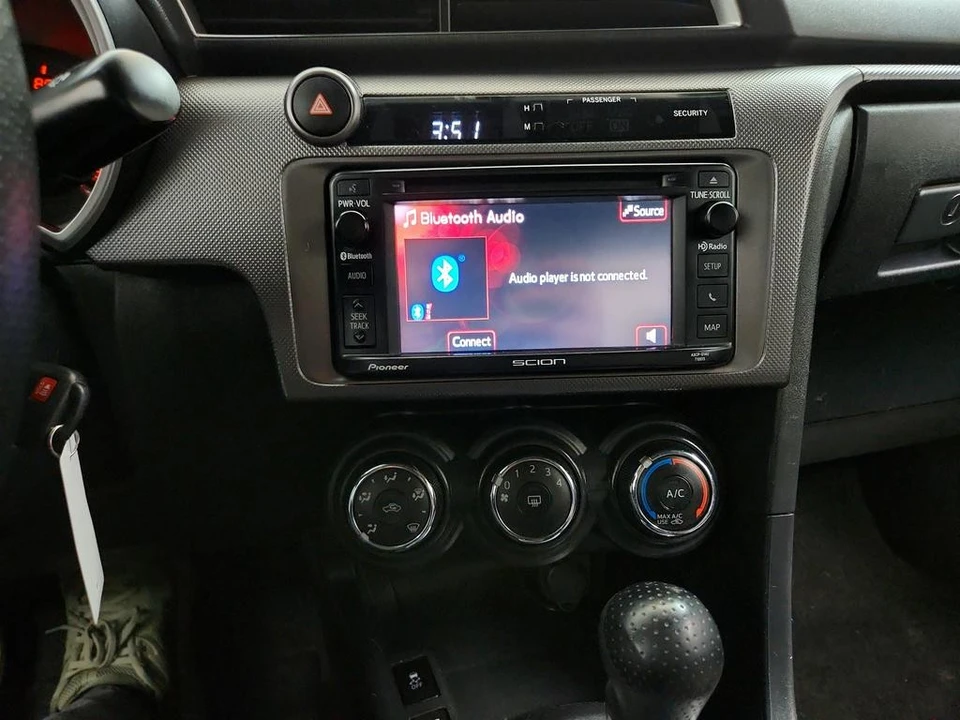 2015 Scion tC - Image 19 of 21