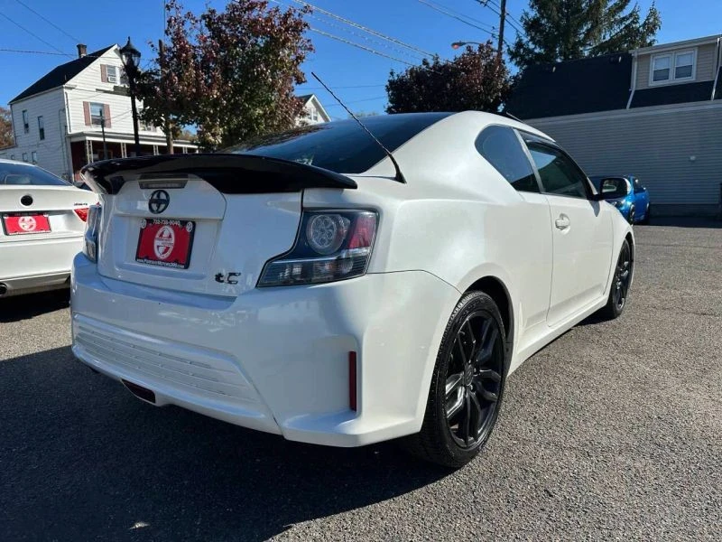 2015 Scion tC - Image 5 of 12