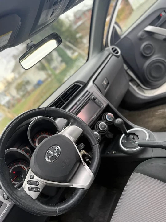 2015 Scion tC - Image 12 of 13