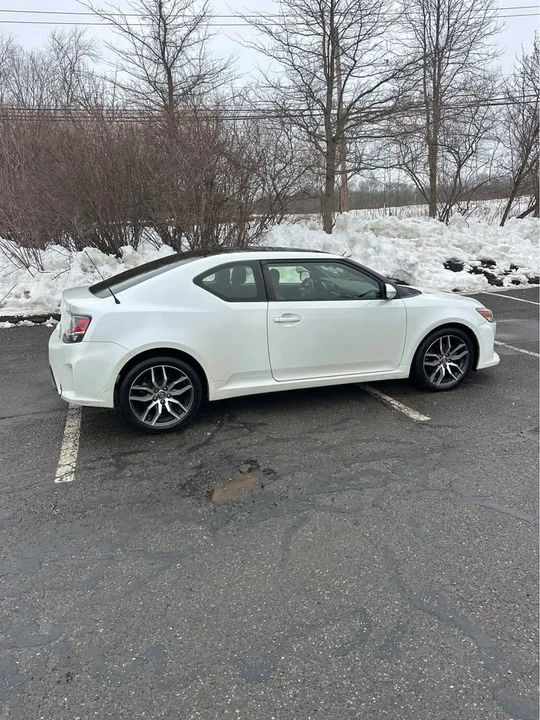 2015 Scion tC - Image 3 of 12