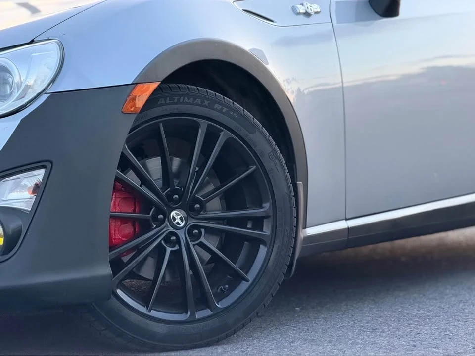 2015 Scion FR-S - Image 3 of 8