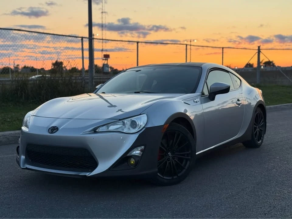 2015 Scion FR-S - Image 2 of 8