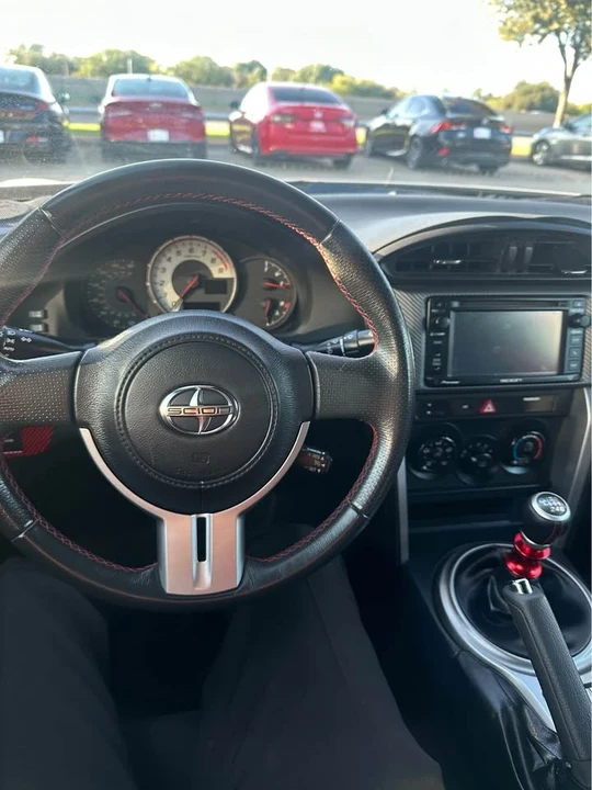 2015 Scion FR-S - Image 7 of 7