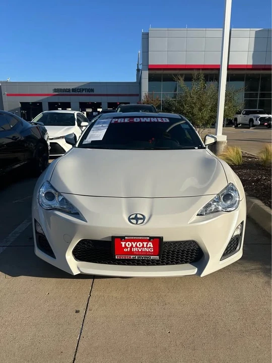 2015 Scion FR-S - Image 2 of 7
