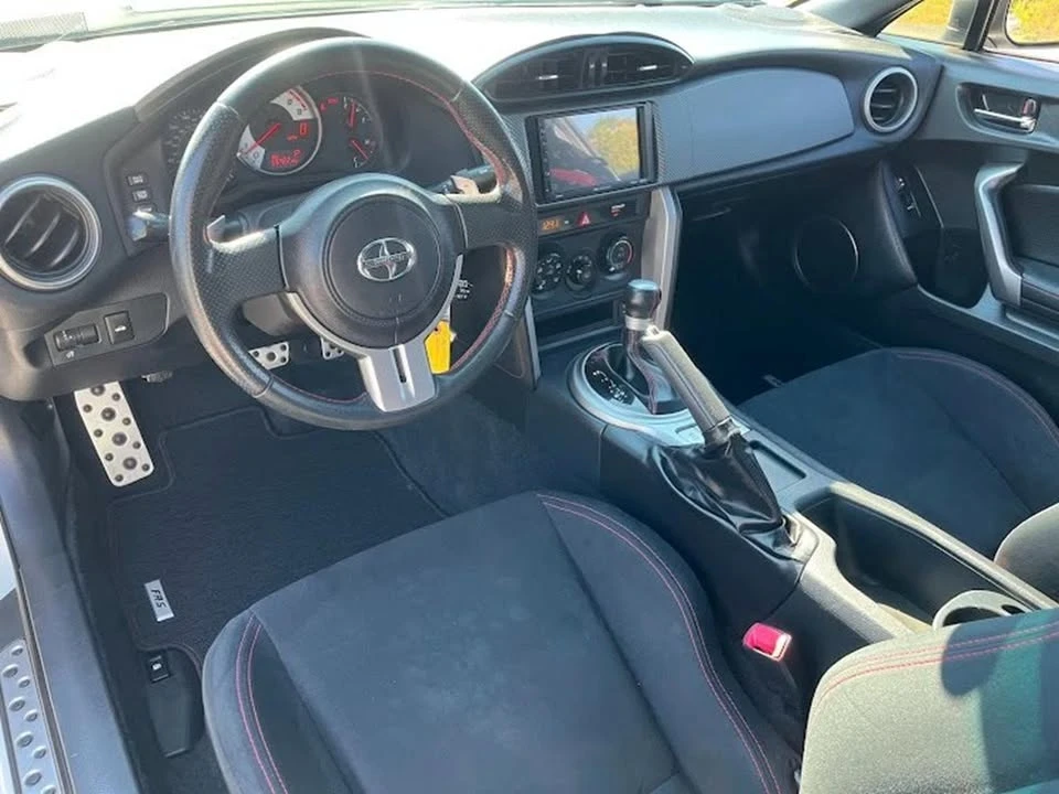 2015 Scion FR-S - Image 7 of 20