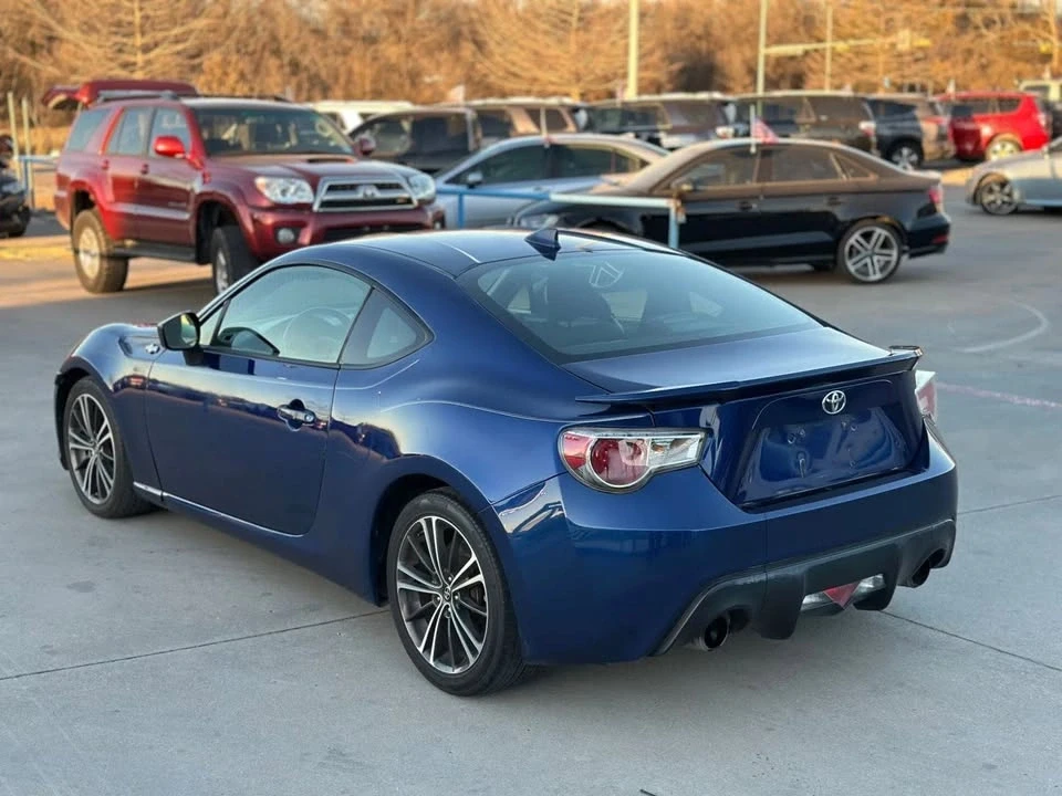 2015 Scion FR-S - Image 4 of 6