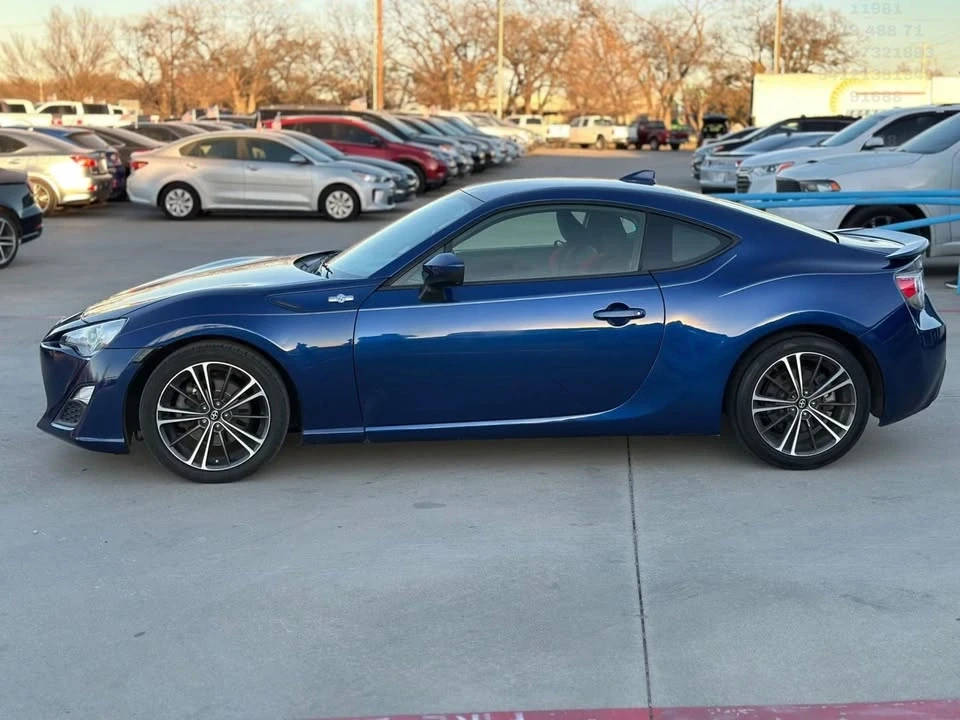 2015 Scion FR-S - Image 5 of 6
