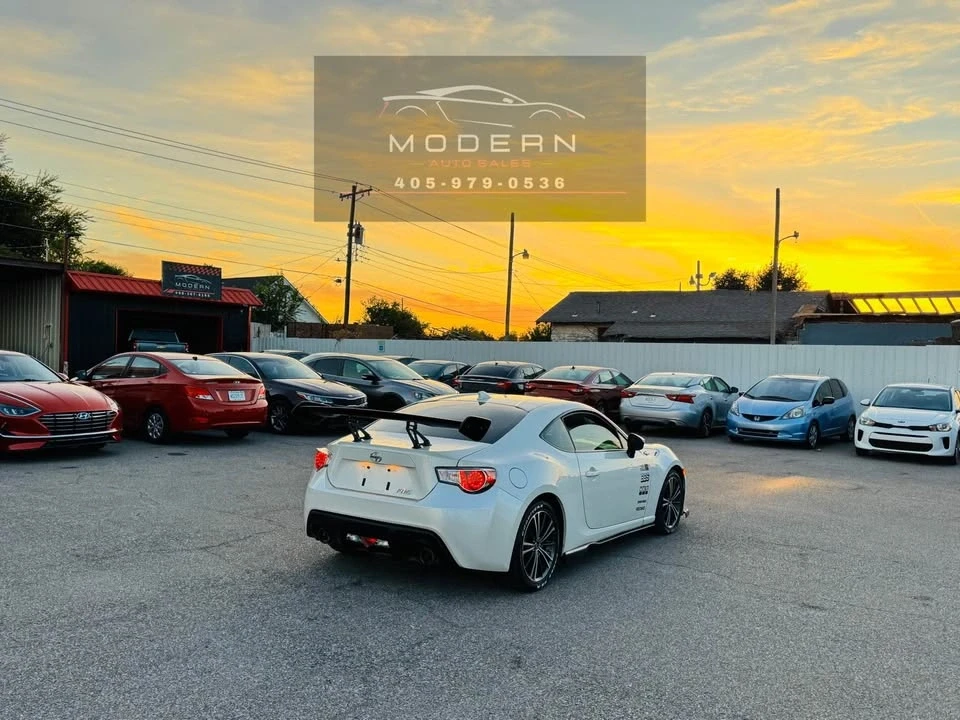 2015 Scion FR-S - Image 4 of 17