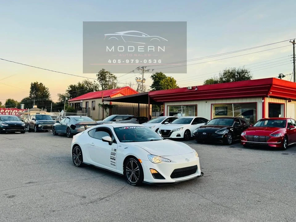 2015 Scion FR-S - Image 2 of 19