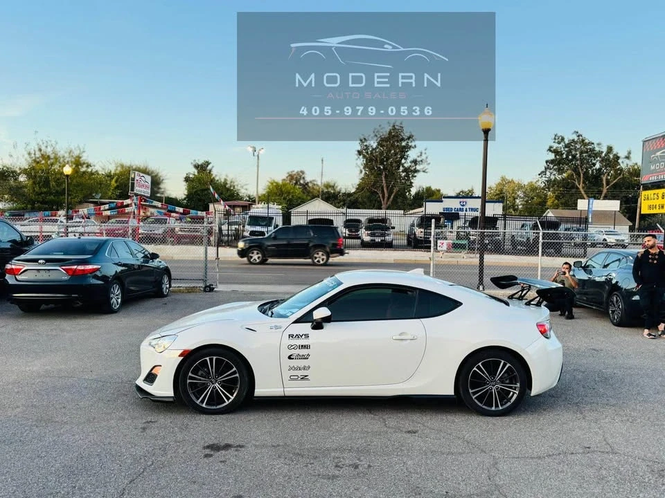 2015 Scion FR-S - Image 4 of 19