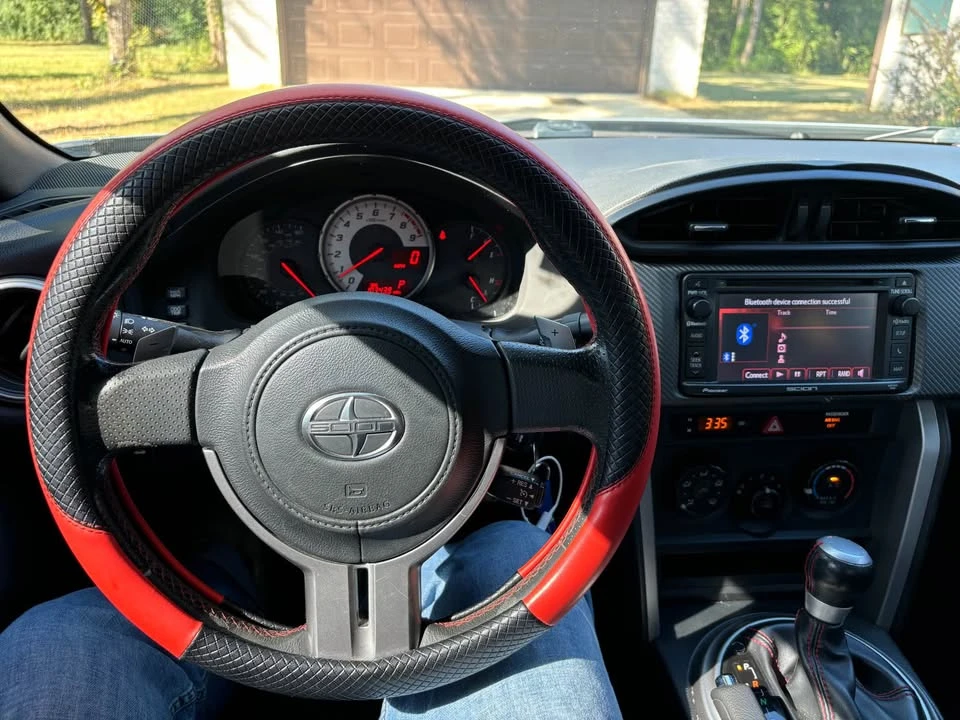 2015 Scion FR-S - Image 4 of 12