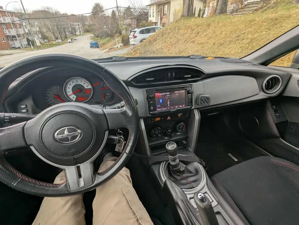 2015 Scion FR-S - Image 11 of 17