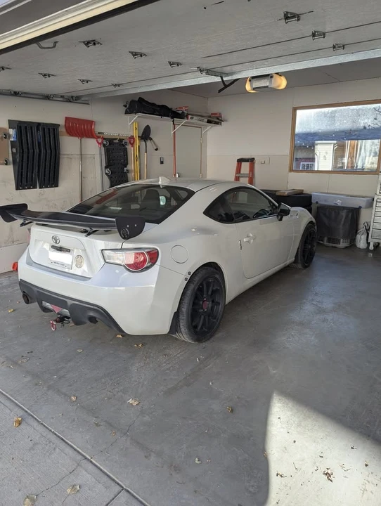 2015 Scion FR-S - Image 3 of 10