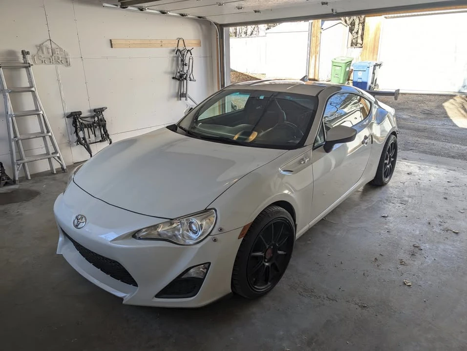 2015 Scion FR-S - Image 10 of 10