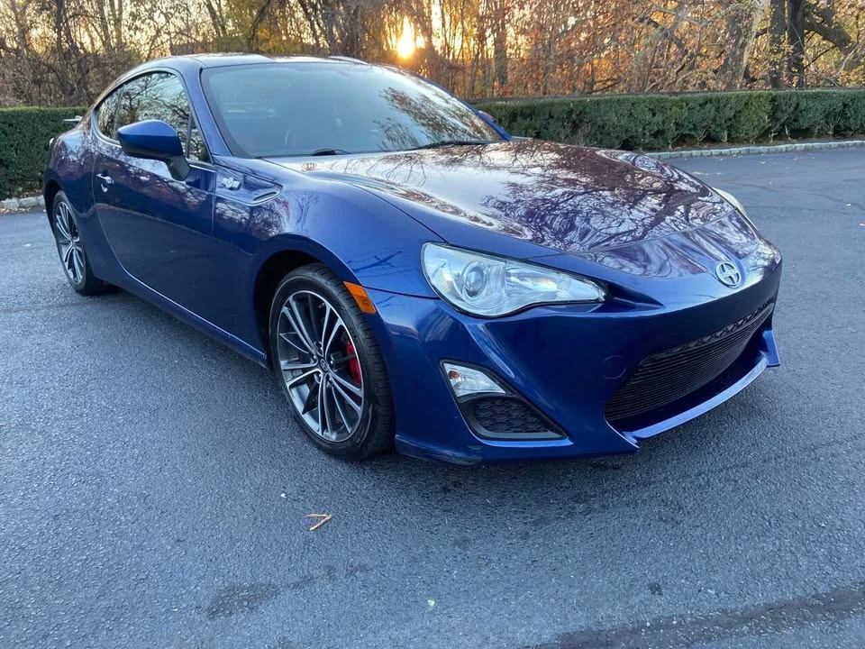2015 Scion FR-S - Image 2 of 20