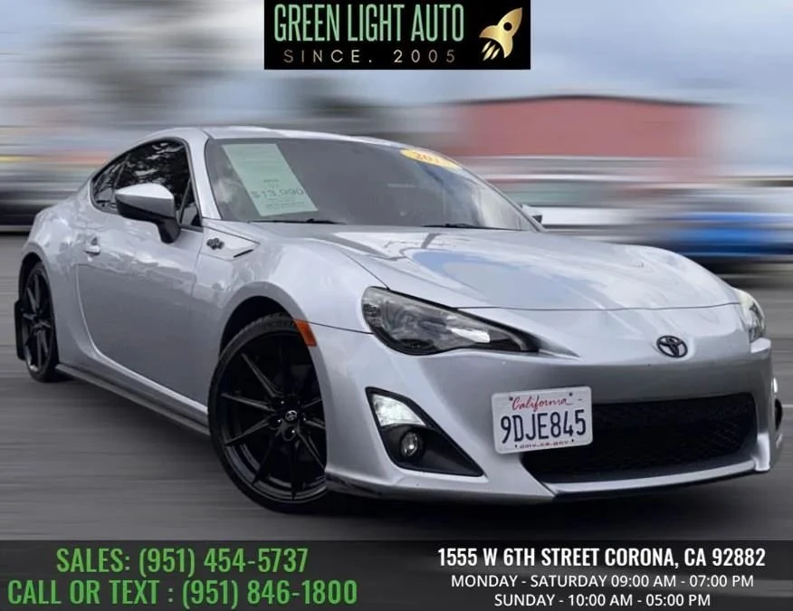 2015 Scion FR-S - Image 2 of 19