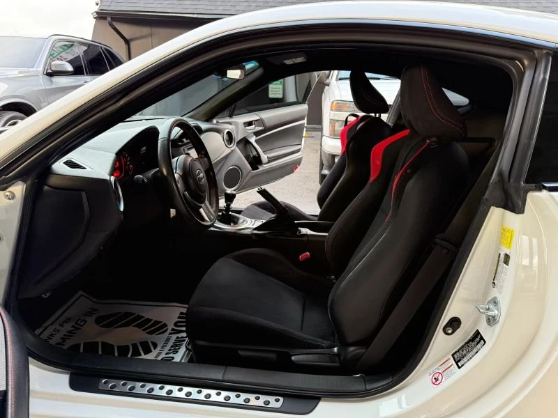 2015 Scion FR-S - Image 8 of 20