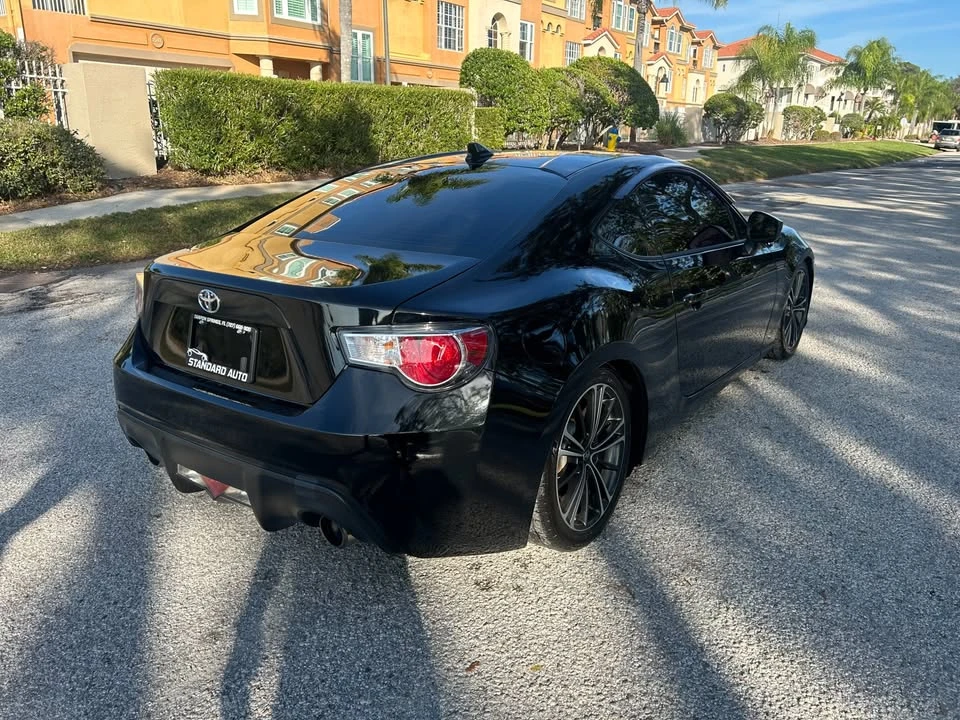 2015 Scion FR-S - Image 4 of 11