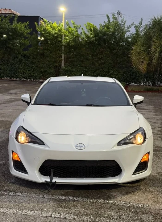 2015 Scion FR-S - Image 10 of 10