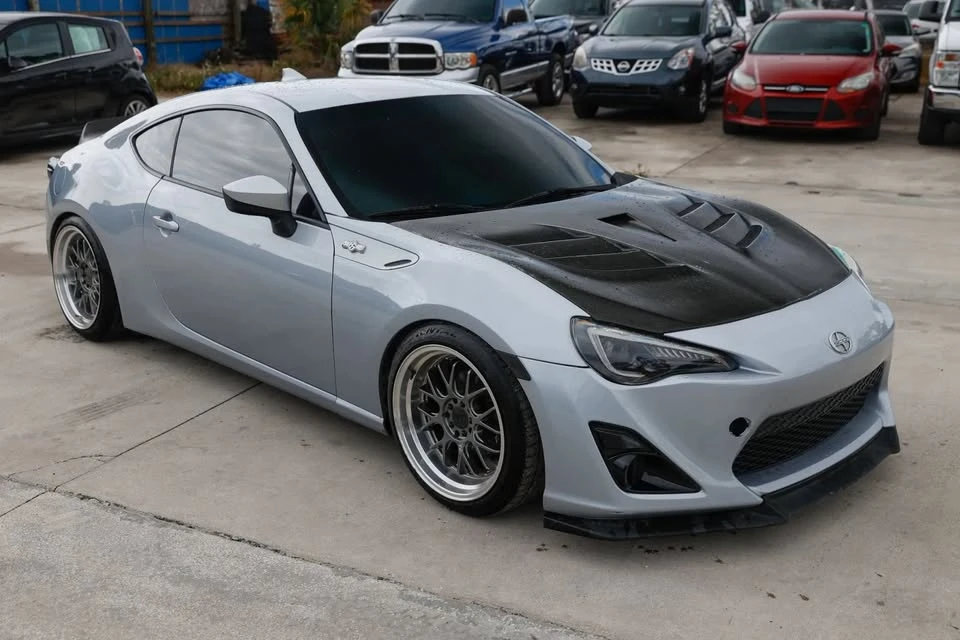 2015 Scion FR-S - Image 10 of 20