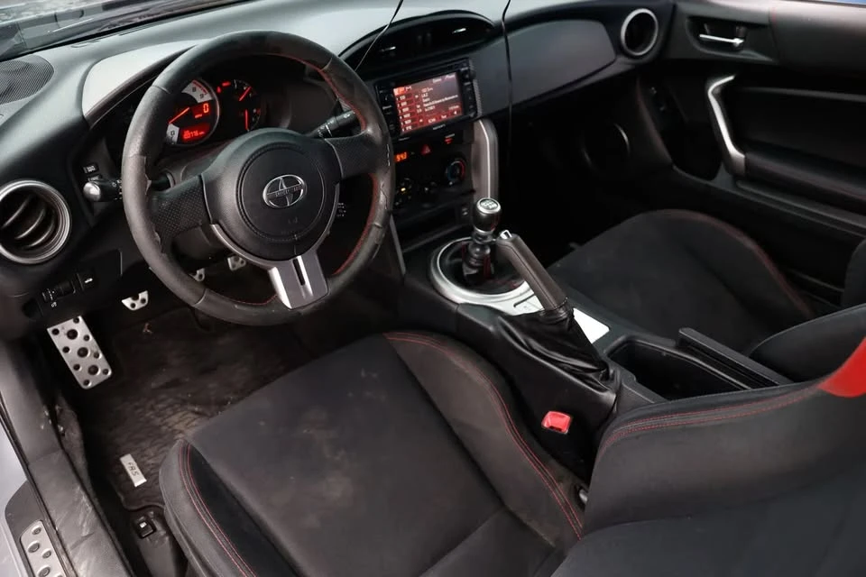 2015 Scion FR-S - Image 14 of 20