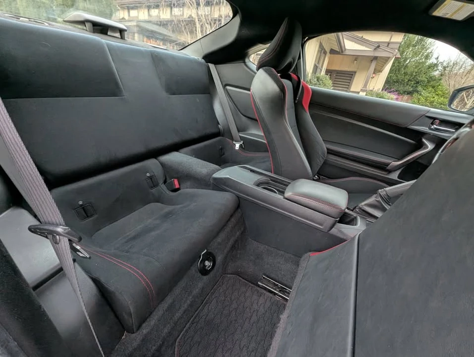 2015 Scion FR-S - Image 10 of 11