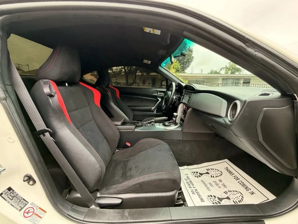 2015 Scion FR-S - Image 19 of 20