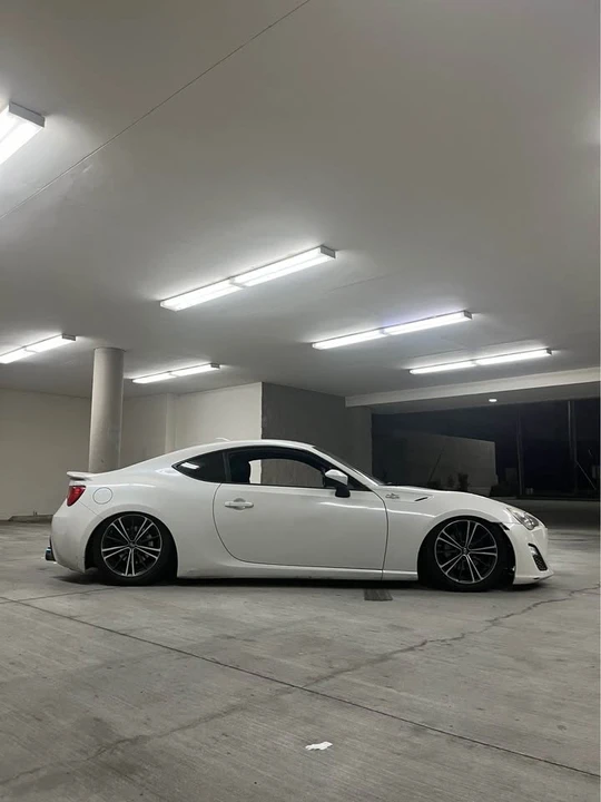 2015 Scion FR-S - Image 2 of 6