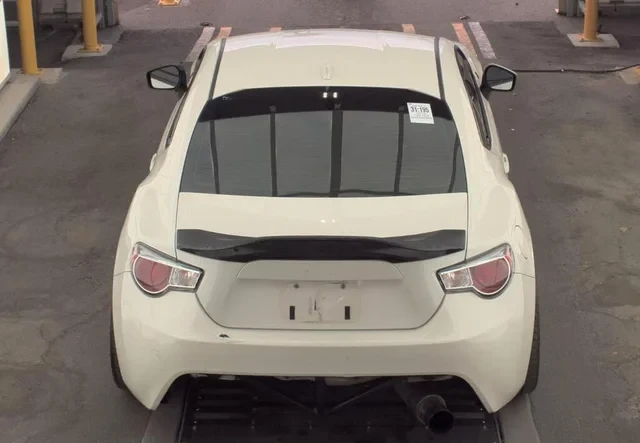 2015 Scion FR-S - Image 3 of 15
