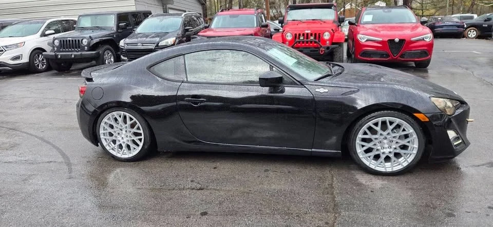 2015 Scion FR-S - Image 5 of 20