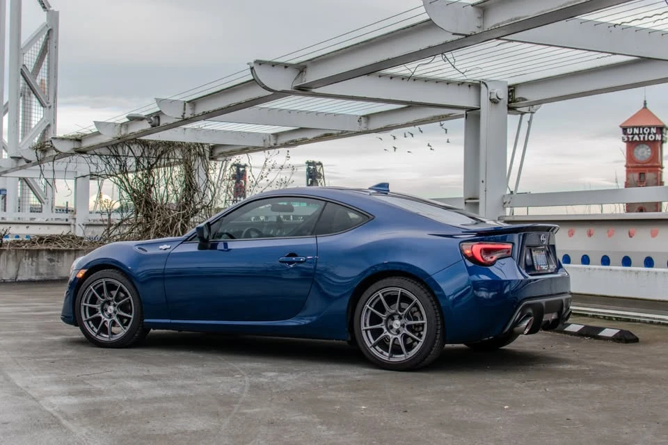 2015 Scion FR-S - Image 4 of 17