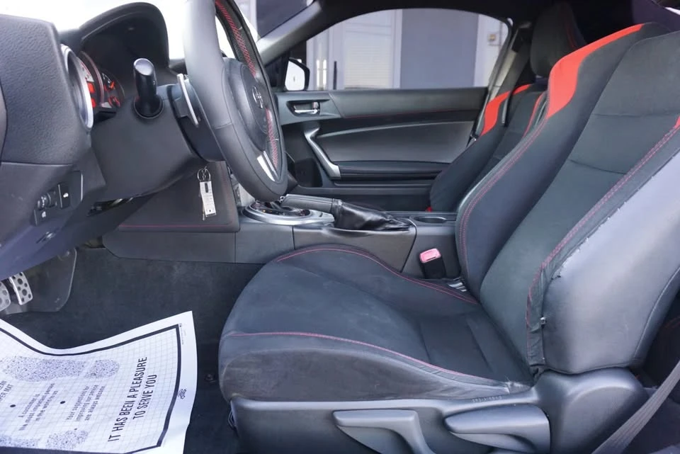 2015 Scion FR-S - Image 14 of 20