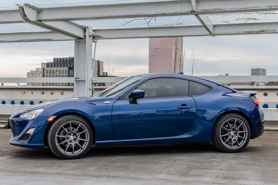 2015 Scion FR-S - Image 3 of 17