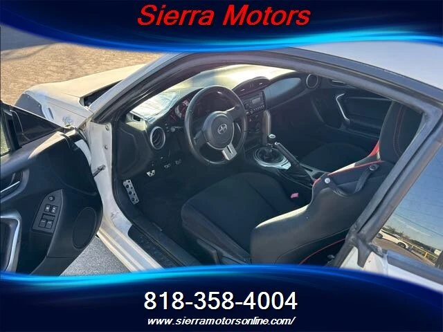 2015 Scion FR-S - Image 9 of 10