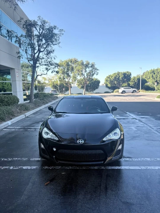2015 Scion FR-S - Image 6 of 17