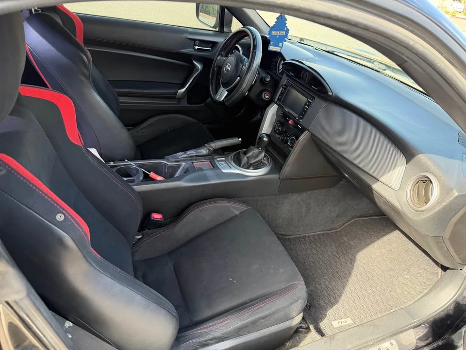 2015 Scion FR-S - Image 4 of 9