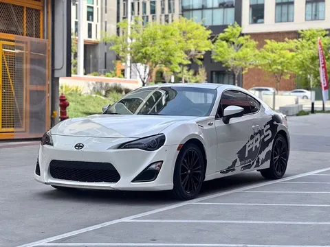 2015 Scion FR-S