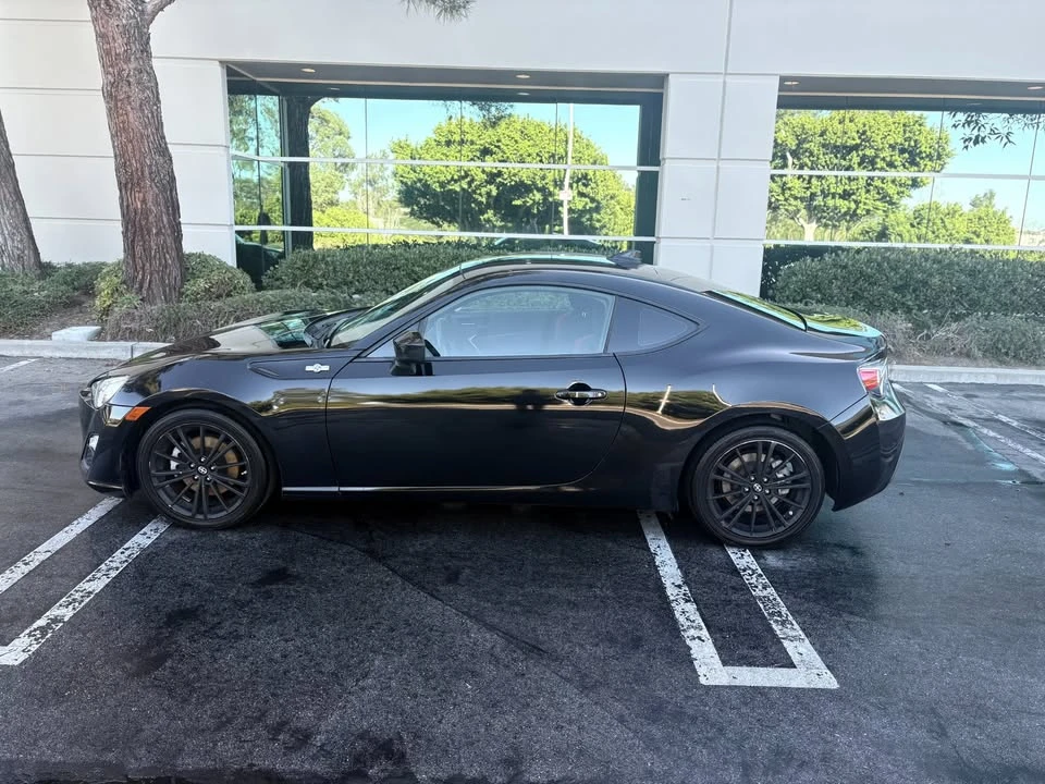 2015 Scion FR-S - Image 5 of 17