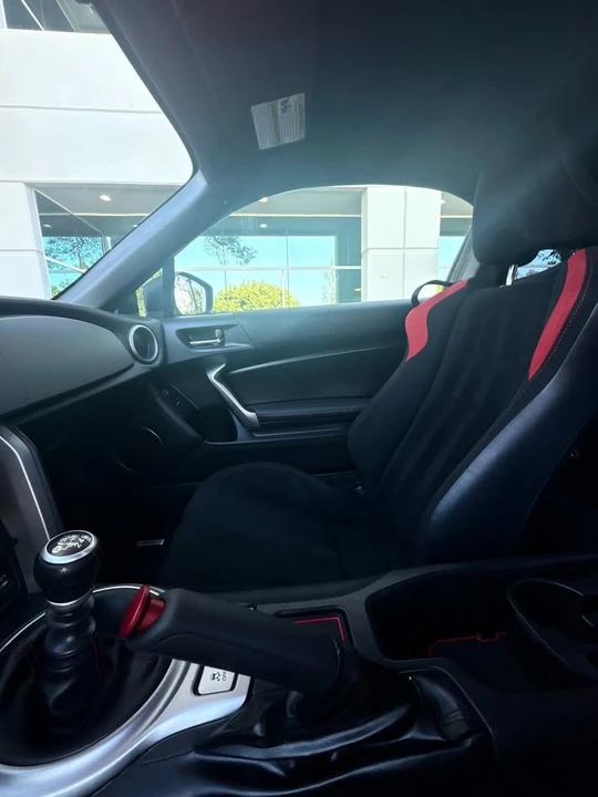 2015 Scion FR-S - Image 10 of 17